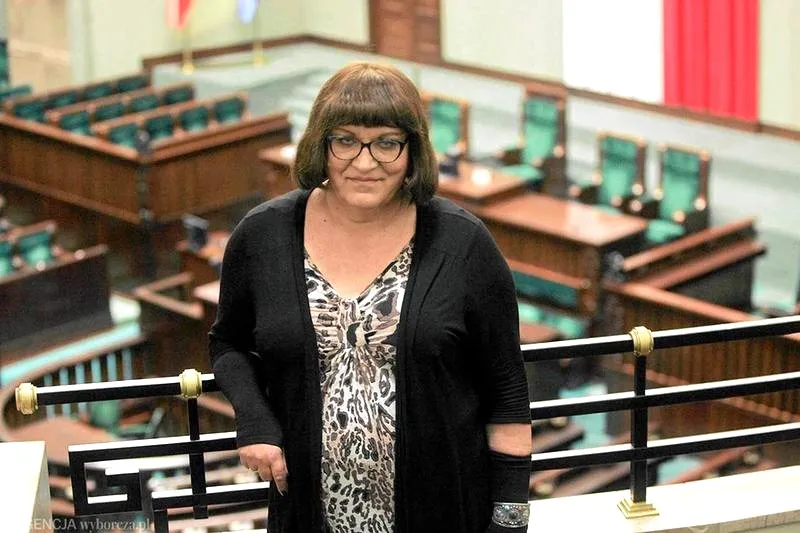 Czy PiS wróci do władzy? Arytmetyka mandatów i realne scenariusze