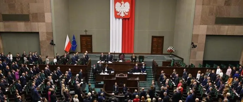 Ile mandatów potrzeba do Sejmu? Liczba miejsc i zasady podziału