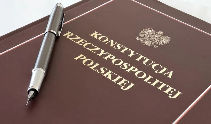 Procedura zmian w konstytucji
