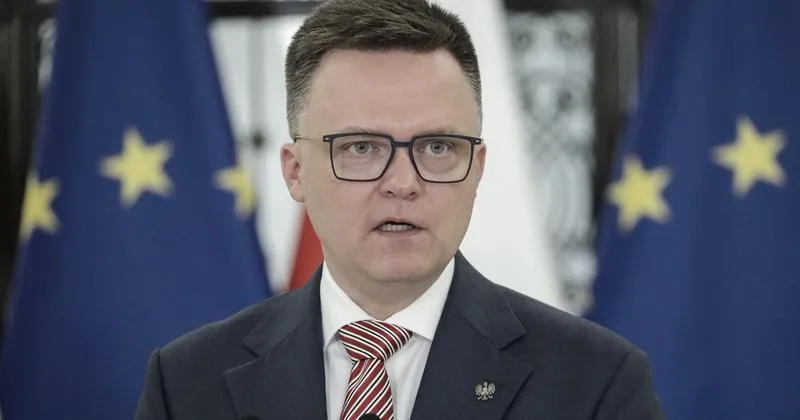 Sondaże dotyczące Hołowni