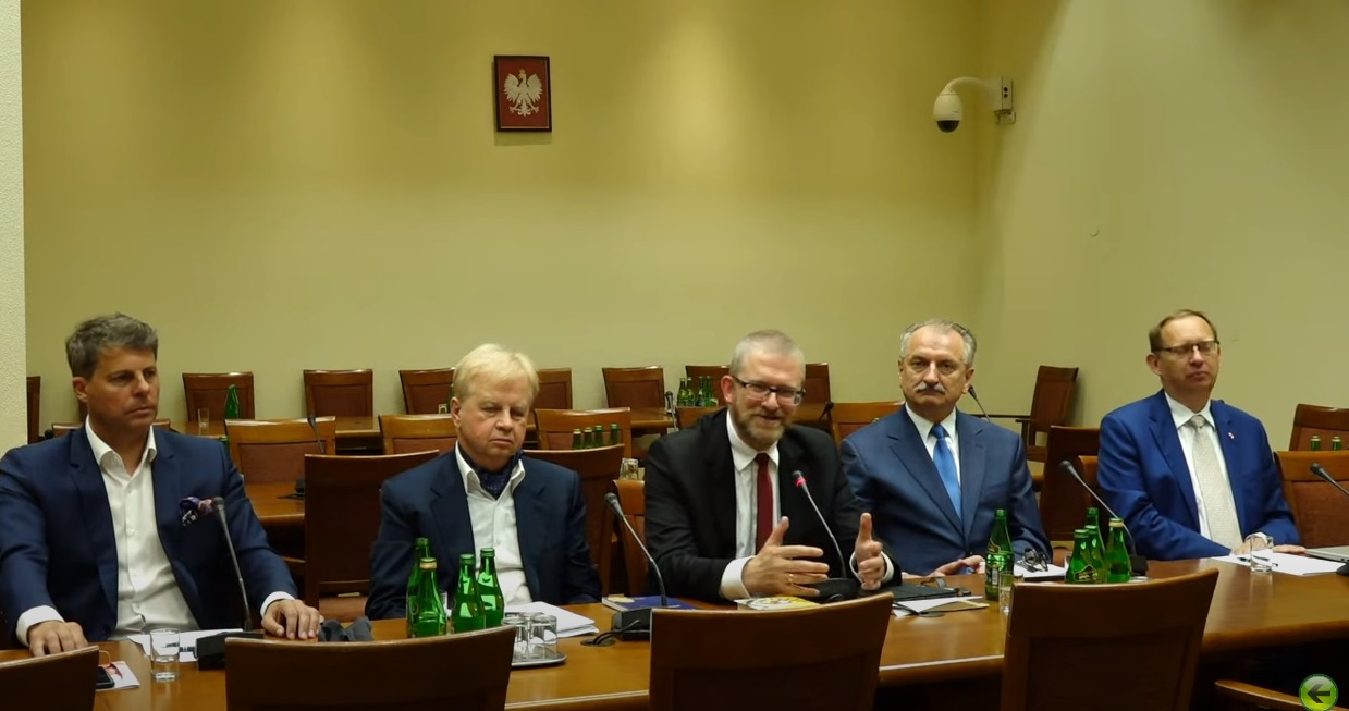 Gorąca dyskusja w Sejmie o Polsce wobec wojny